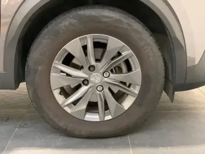 Photo 10 Peugeot 2008  1.2 PureTech 130ch S&S Style EAT8