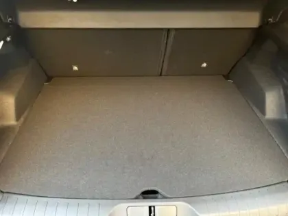 Photo 5 Alfa Romeo Junior  1.2 Ibrida 145ch Speciale e-DCT6