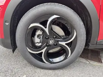 Photo 10 Alfa Romeo Junior  1.2 Ibrida 145ch Speciale e-DCT6