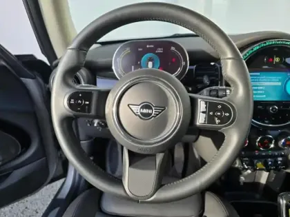 Photo 12 Mini Mini  Cooper SE 184ch Edition Premium BVA 5CV