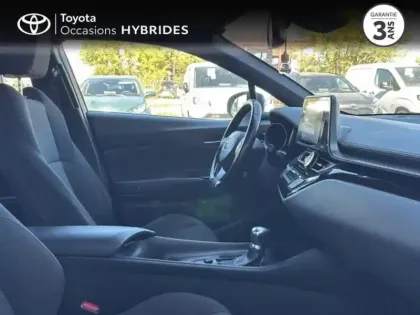 Photo 5 Toyota C-HR  122h Dynamic 2WD E-CVT RC18