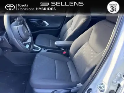 Photo 10 Toyota Yaris  116h Dynamic 5p MY25