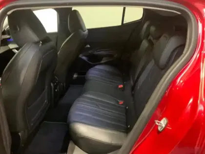 Photo 10 Peugeot 408  PHEV 180 Allure Pack e-EAT8 Cuir complet / GPS / Full LED