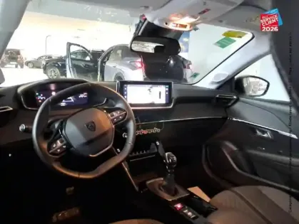 Photo 14 Peugeot 208  1.2 100ch S&S Allure