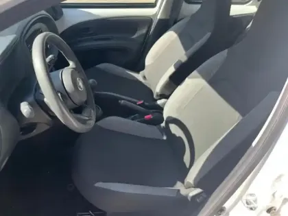 Photo 10 Toyota Aygo  X 1.0 VVT-i 72ch Active Business MY23