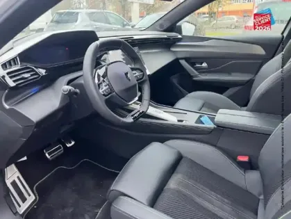 Photo 14 Peugeot 308  e- 156ch batterie 55 kWh GT