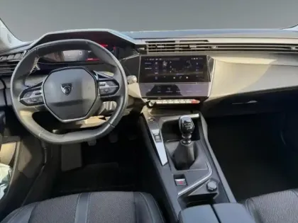 Photo 38 Peugeot 308  1.2 PureTech 130ch S&S Allure Pack