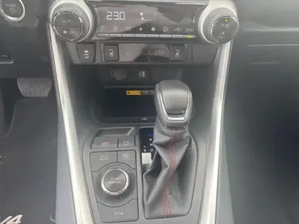 Photo 28 Toyota Rav4  2.5 Hybride Rechargeable 306ch Design Business AWD-i MY25