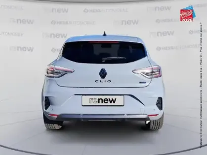 Photo 6 Renault Clio  1.6 E-Tech 145ch full hybrid esprit Alpine - 24