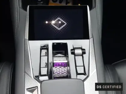 Photo 12 DS DS 4  E-TENSE 225ch Cross Rivoli