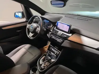 Photo 12 BMW Serie 2 Série 2 ActiveTourer 216dA 116ch Business Design DKG7