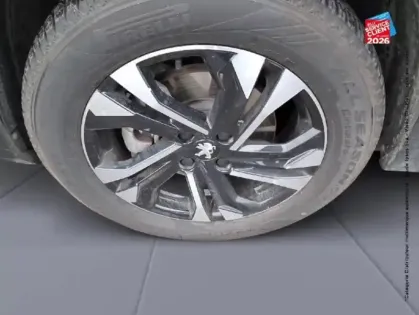 Photo 9 Peugeot 2008  e- 136ch Allure Pack