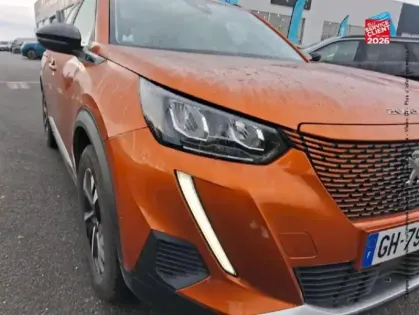 Photo 12 Peugeot 2008  e- 136ch Allure Pack