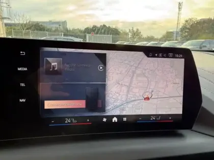 Photo 11 BMW Serie 1 Série 1 120A 170ch M Sport DKG7