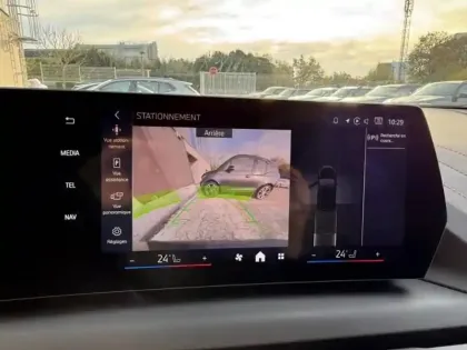 Photo 10 BMW Serie 1 Série 1 120A 170ch M Sport DKG7