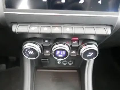 Photo 6 Renault Captur  1.0 TCe 90ch Techno