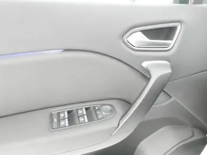 Photo 17 Renault Captur  1.0 TCe 90ch Techno