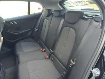 Photo 6 BMW Serie 1 Série 1 118iA 136ch DKG7