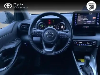 Photo 8 Toyota Yaris  116h Design 5p MY22