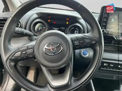 Photo 11 Toyota Yaris  116h Design 5p MY22