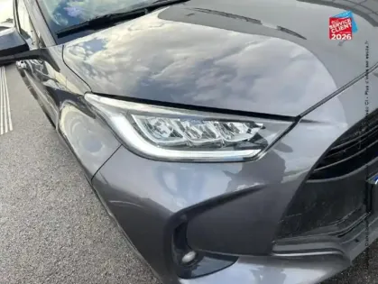 Photo 12 Toyota Yaris  116h Design 5p MY22