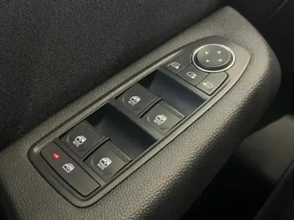 Photo 12 Renault Clio  1.6 E-Tech 145ch full hybrid esprit Alpine - 25