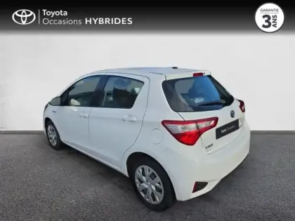 Photo 16 Toyota Yaris  100h France 5p RC18