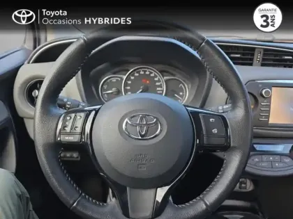 Photo 12 Toyota Yaris  100h France 5p RC18