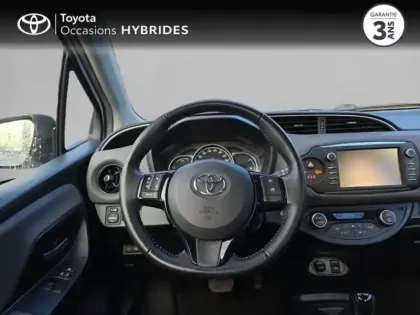 Photo 23 Toyota Yaris  100h France 5p RC18