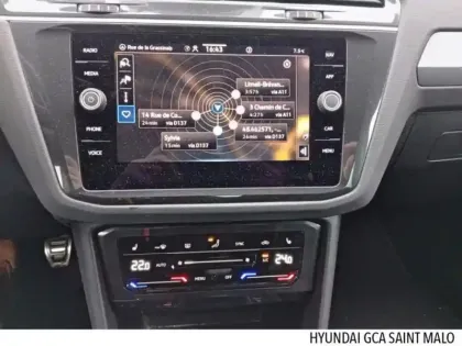 Photo 6 Volkswagen Tiguan  1.5 TSI 150ch Active