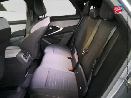 Photo 10 Peugeot 3008  1.2 Hybrid 145ch Allure e-DCS6