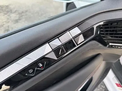 Photo 23 DS DS 4  BlueHDi 130 EAT8