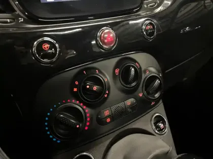 Photo 17 Fiat 500  1.0 70 ch Hybride BSG S/S