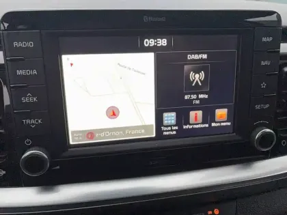 Photo 15 Kia Stonic  1.0 T-GDi 120 ch ISG DCT7