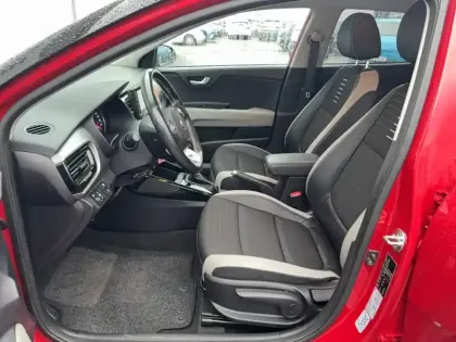 Photo 7 Kia Stonic  1.0 T-GDi 120 ch ISG DCT7