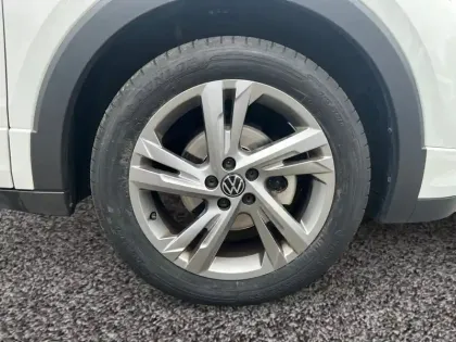 Photo 8 Volkswagen T-cross  1.0 TSI 116 Start/Stop DSG7