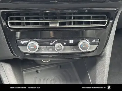 Photo 18 Opel Mokka  Electrique 136 ch & Batterie 50 kWh