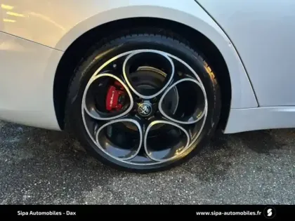 Photo 12 Alfa Romeo Giulia  2.2 190 ch AT8