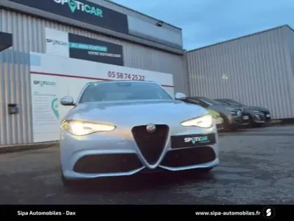 Photo 25 Alfa Romeo Giulia  2.2 190 ch AT8