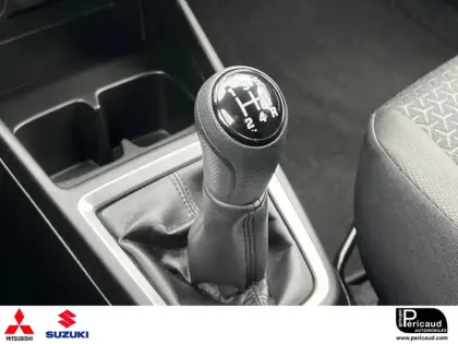 Photo 8 Suzuki Swift  1.2 Dualjet Hybrid