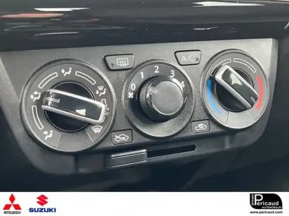 Photo 16 Suzuki Swift  1.2 Dualjet Hybrid