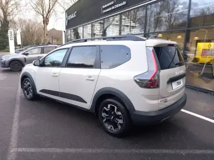 Photo 18 Dacia Jogger  Hybrid 155 7 places