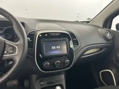 Photo 11 Renault Captur  TCe 120 Energy EDC