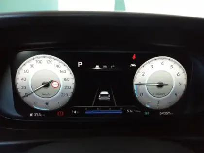 Photo 33 Hyundai Bayon  1.0 T-GDi 100 DCT-7 Hybrid 48V