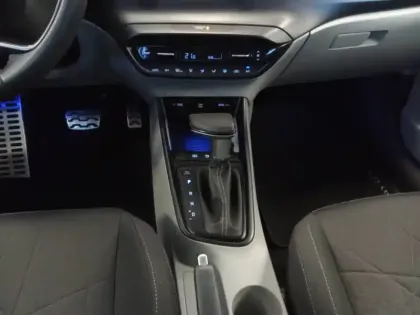 Photo 49 Hyundai Bayon  1.0 T-GDi 100 DCT-7 Hybrid 48V