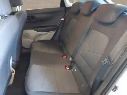 Photo 51 Hyundai Bayon  1.0 T-GDi 100 DCT-7 Hybrid 48V