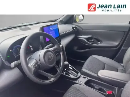 Photo 10 Toyota Yaris  Cross Hybride 130h 2WD