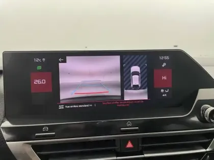 Photo 27 Citroën C4  PureTech 130 S&S EAT8