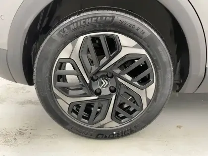 Photo 17 Citroën C4  PureTech 130 S&S EAT8