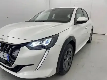 Photo 23 Peugeot 208  Electrique 50 kWh 136ch